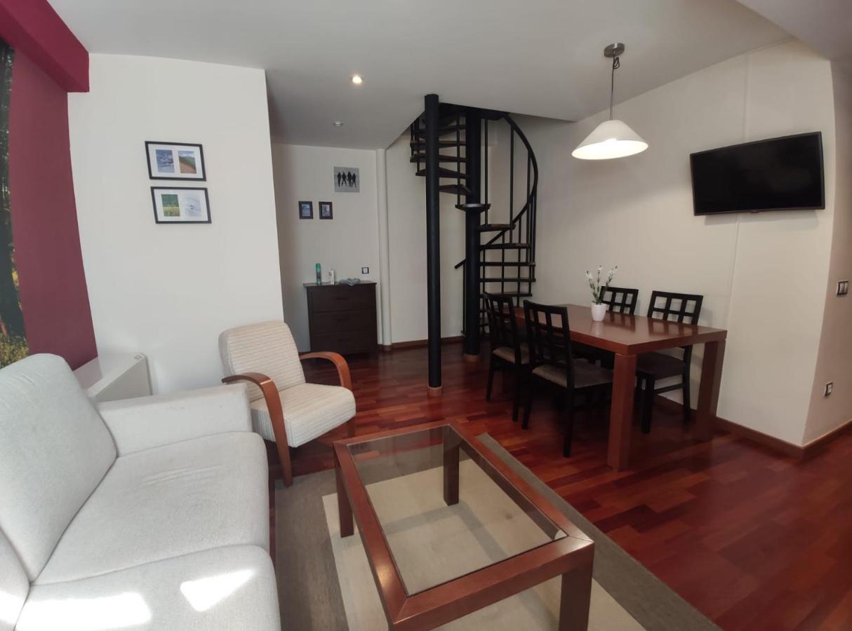 Apartamento Montes De Вильянуа Экстерьер фото